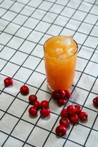 Illustration of acerola juice, which is a delicacy taken to boost nutrient intake.