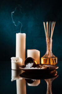 Illustration of aromatherapy using agarwood oils that is beneficial for stimulating the senses.