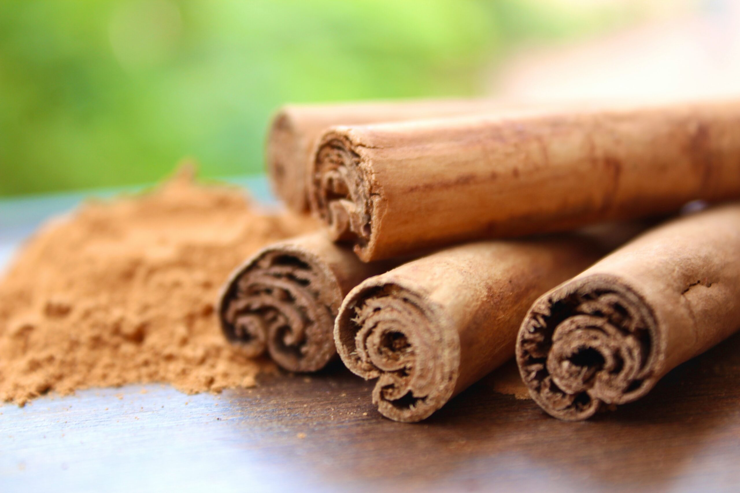Cinnamon (Cinnamomum verum & cassia): Benefits, Uses, Safety and Dosing