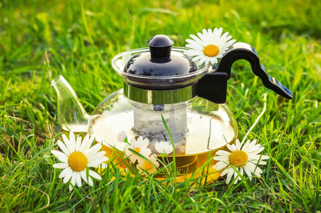 Picture of chamomile tea as an example of infusion as a consumption method.