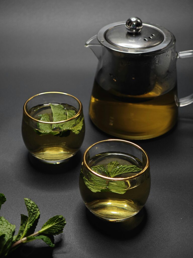 picture of peppermint infusion